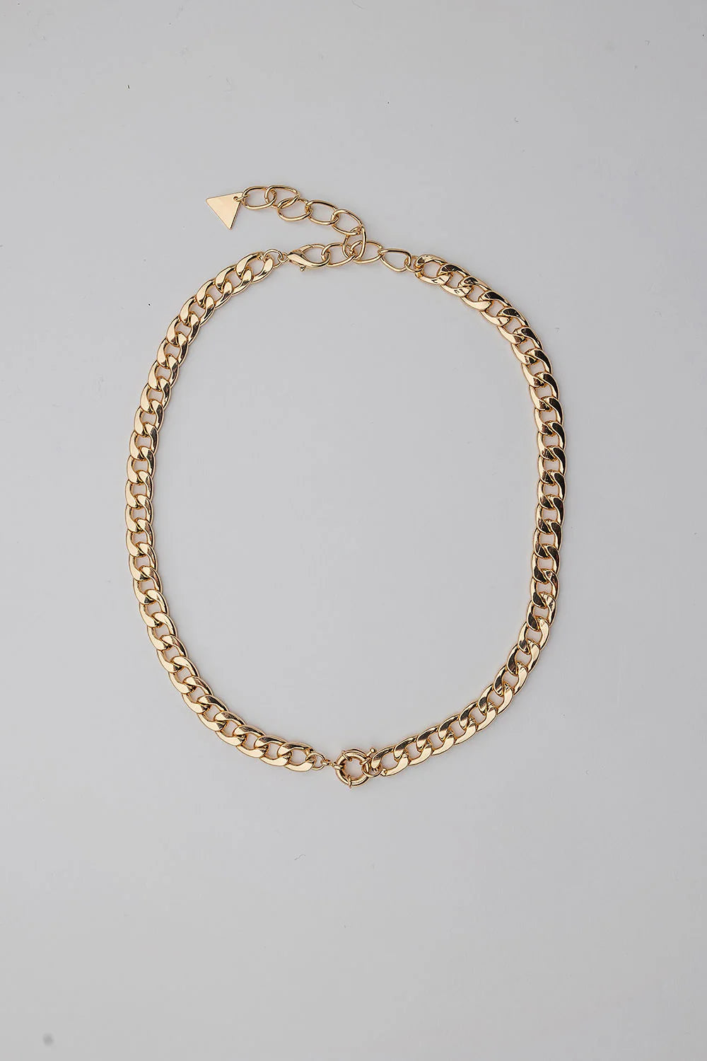 BOW 19 - Isa Necklace - Guld
