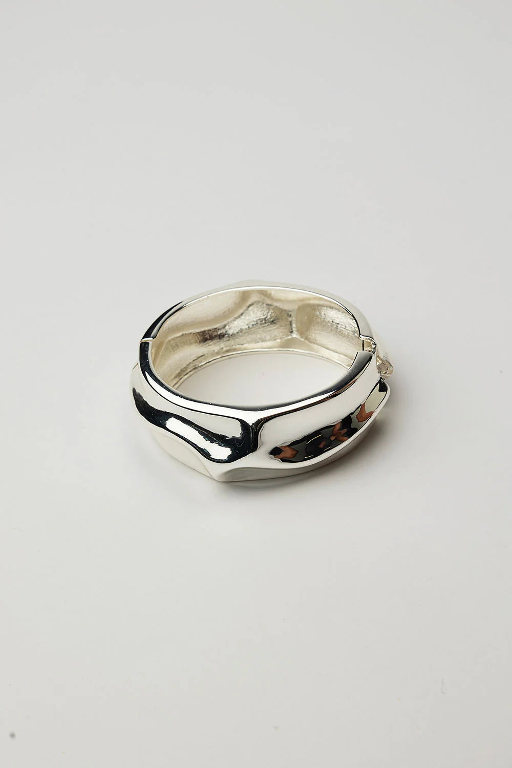 BOW 19 - Big Bracelet - Silver