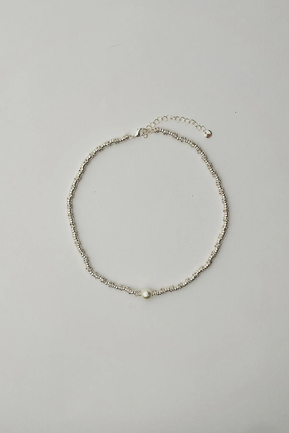 BOW 19 - Glow Short Necklace - Silver