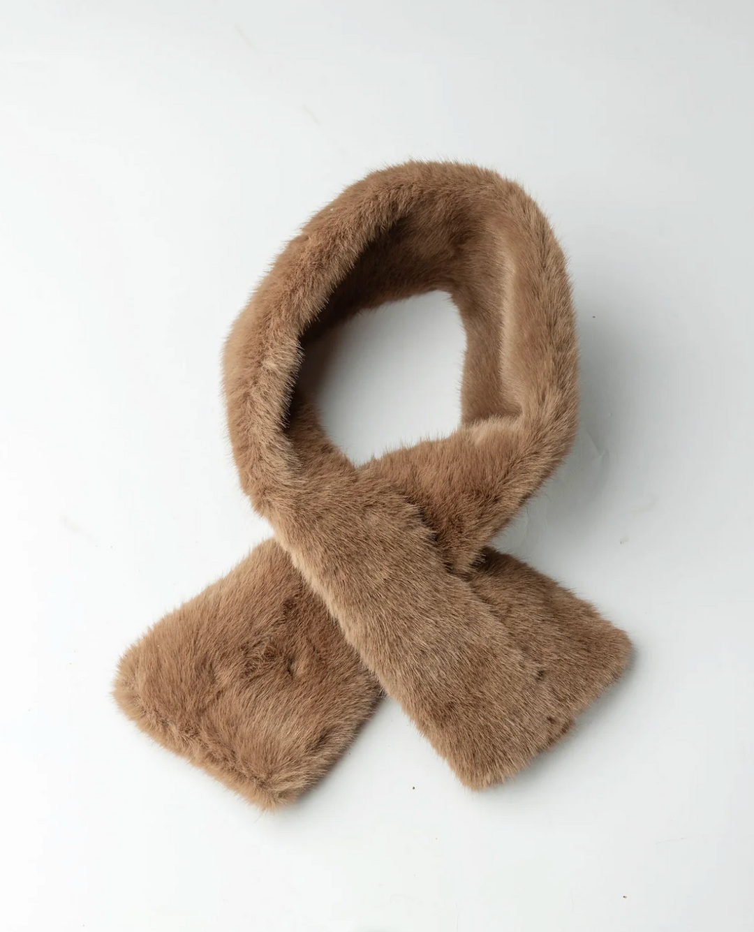 BOW 19 - Anais fake fur scarf -
Brown