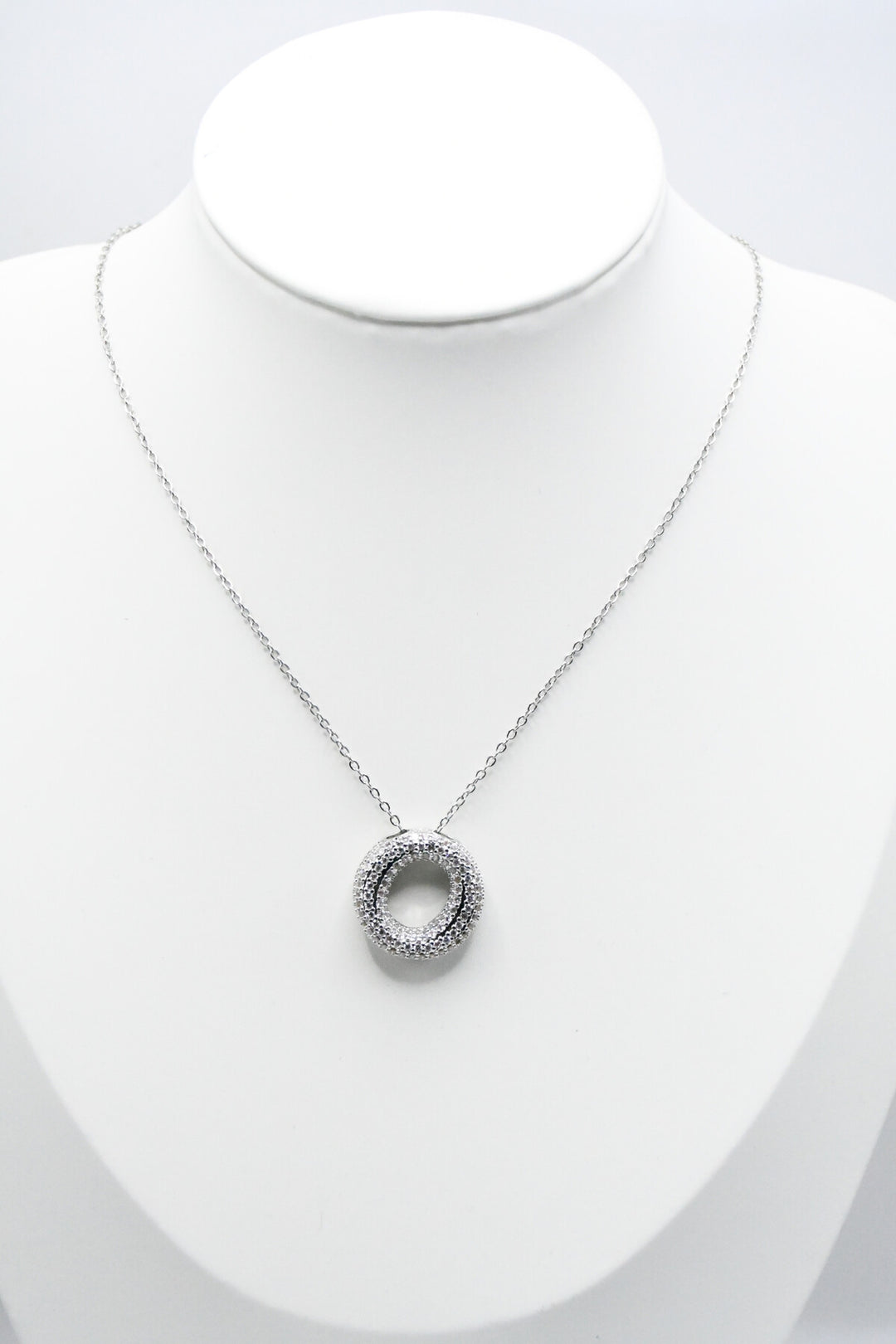 LETTERS - O - Halsband - Silver