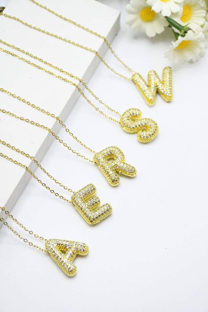 LETTERS - F - Halsband - Guld