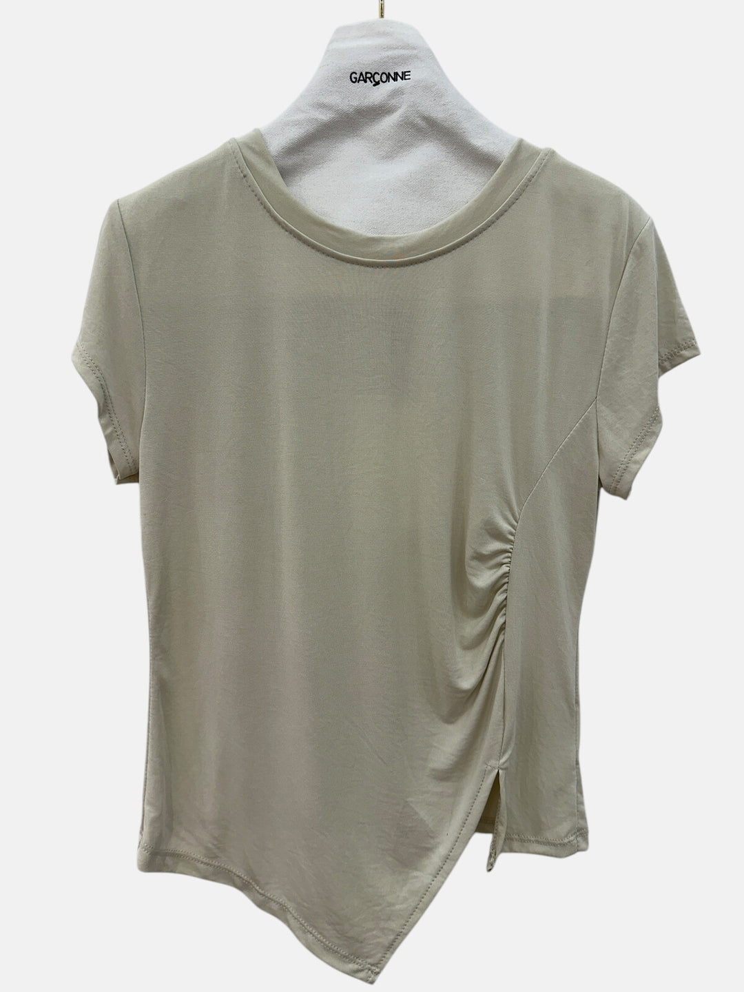 CELESTE - T-shirt med osymetriskt avslut - Beige