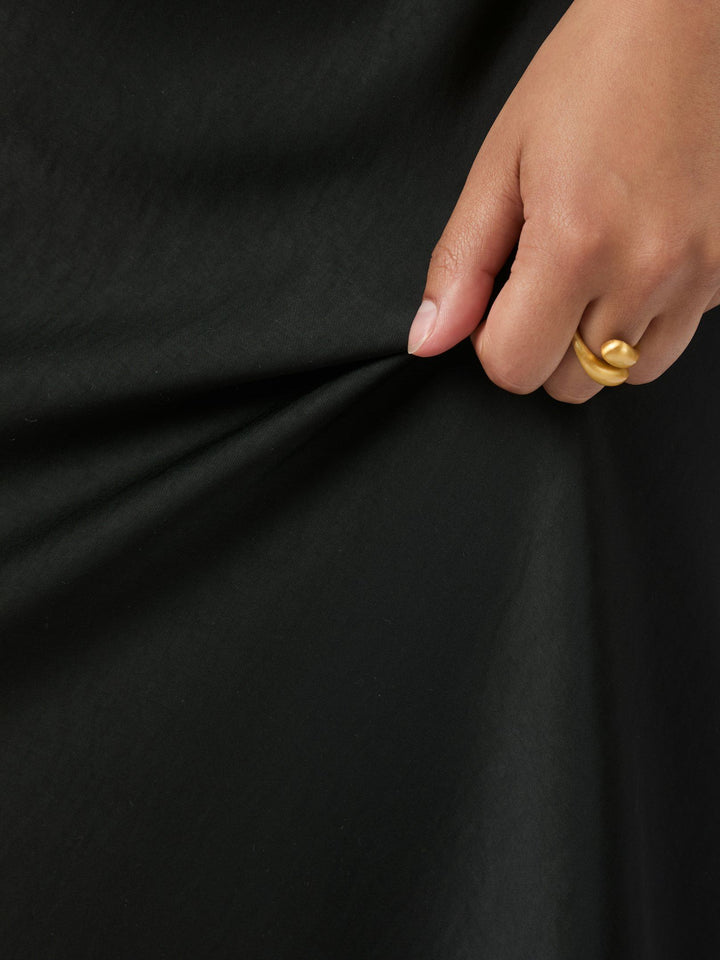 Neo Noir - Vicky Heavy Sateen Skirt - Black