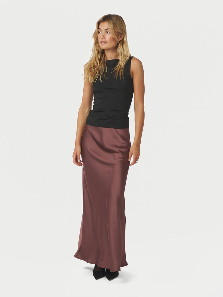Neo Noir - Vicky Heavy Sateen Skirt - Dark Rose