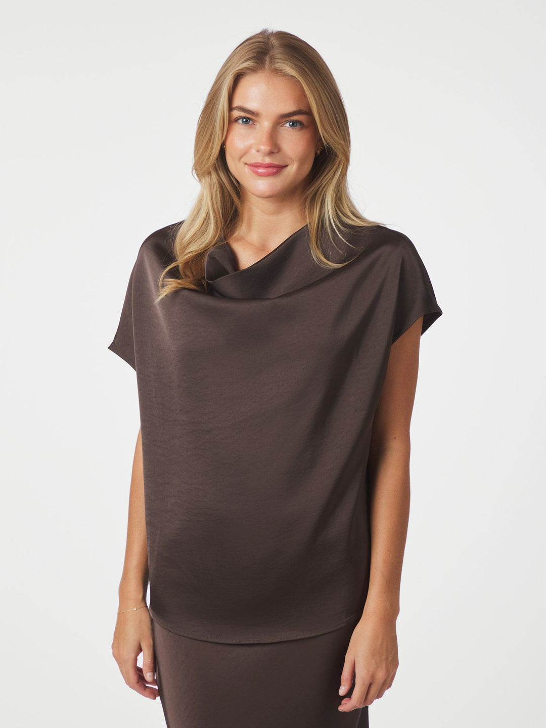 Neo Noir - Annabeth Heavy Sateen Tee - Dark Brown