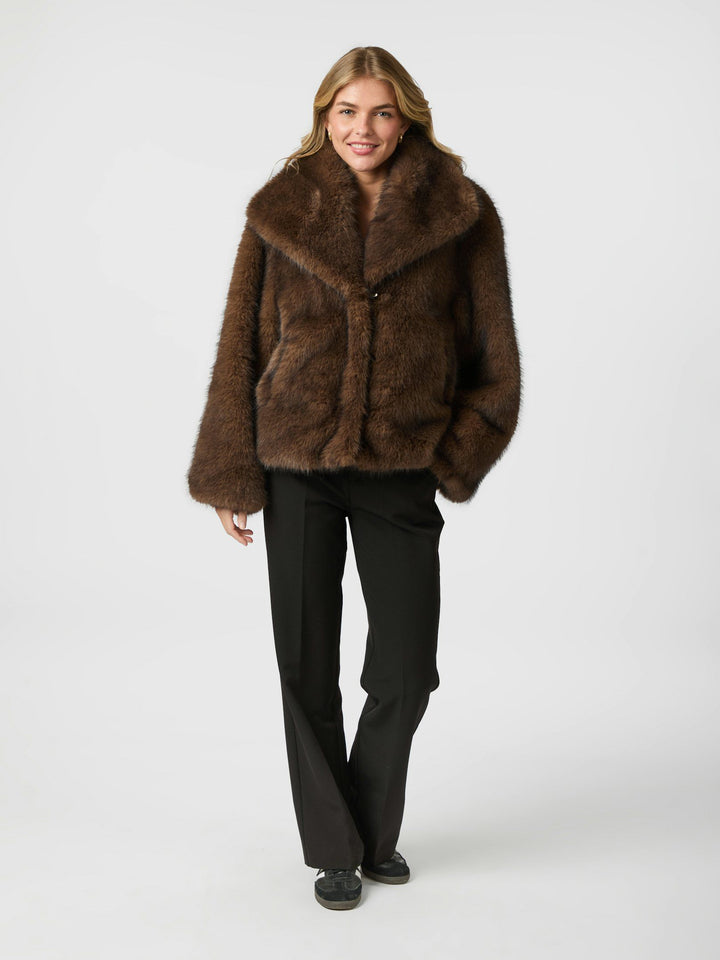 Neo Noir - Stephanie Faux Fur Jacket - Brown