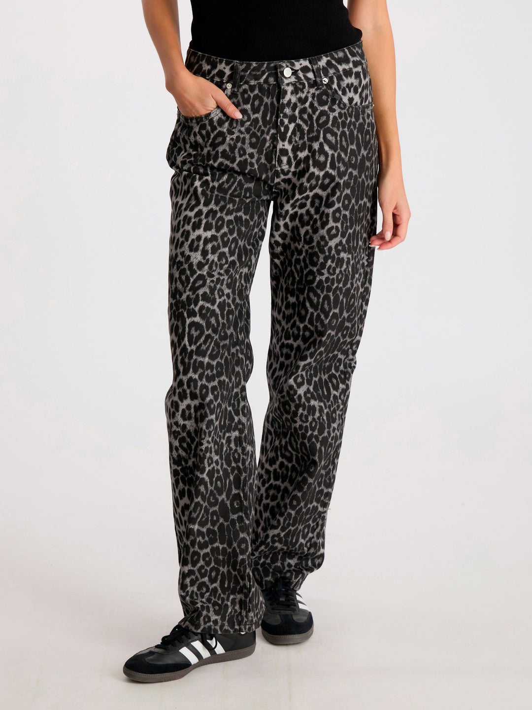 Neo Noir - Simona Leopard Jeans - Grey