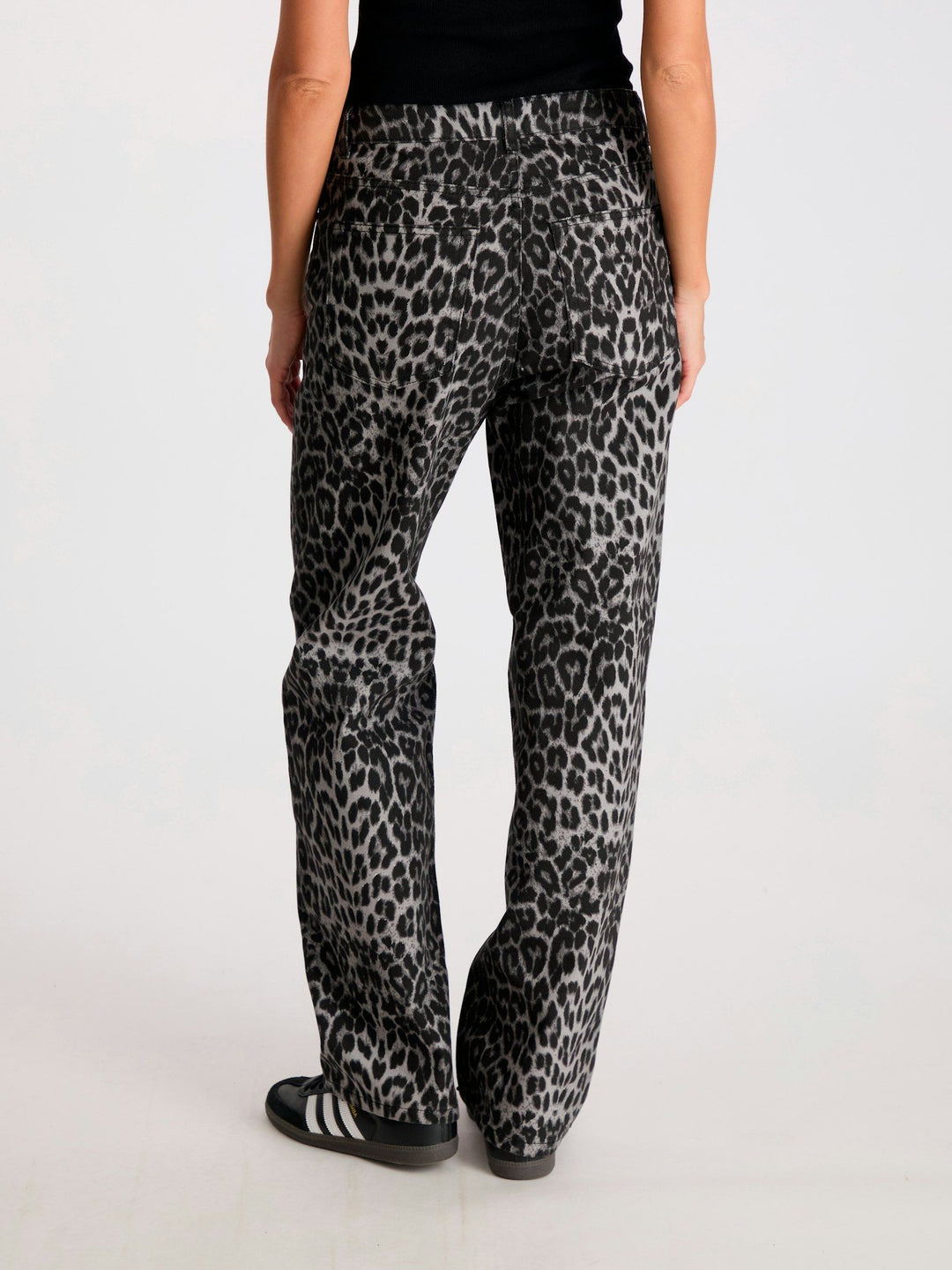 Neo Noir - Simona Leopard Jeans - Grey