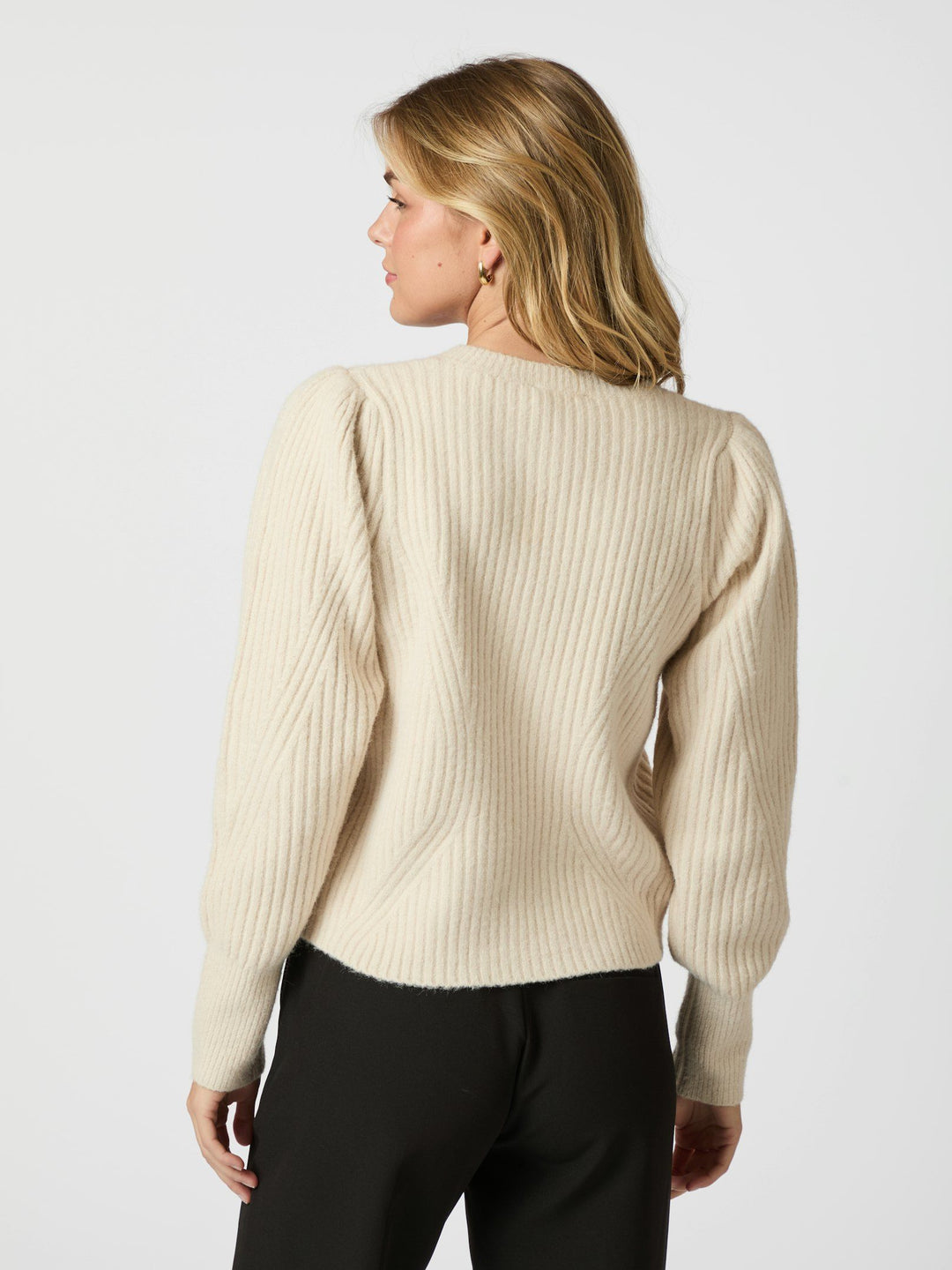Neo Noir - Puli Knit Cardigan - Ivory