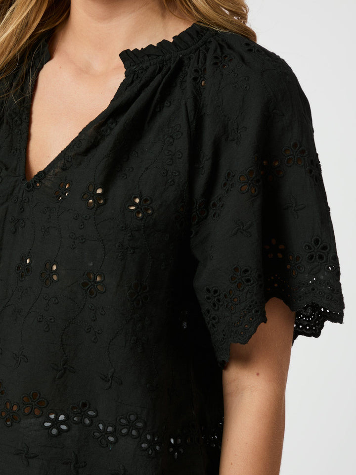 Neo Noir - Odet Embroidery Blouse - Black