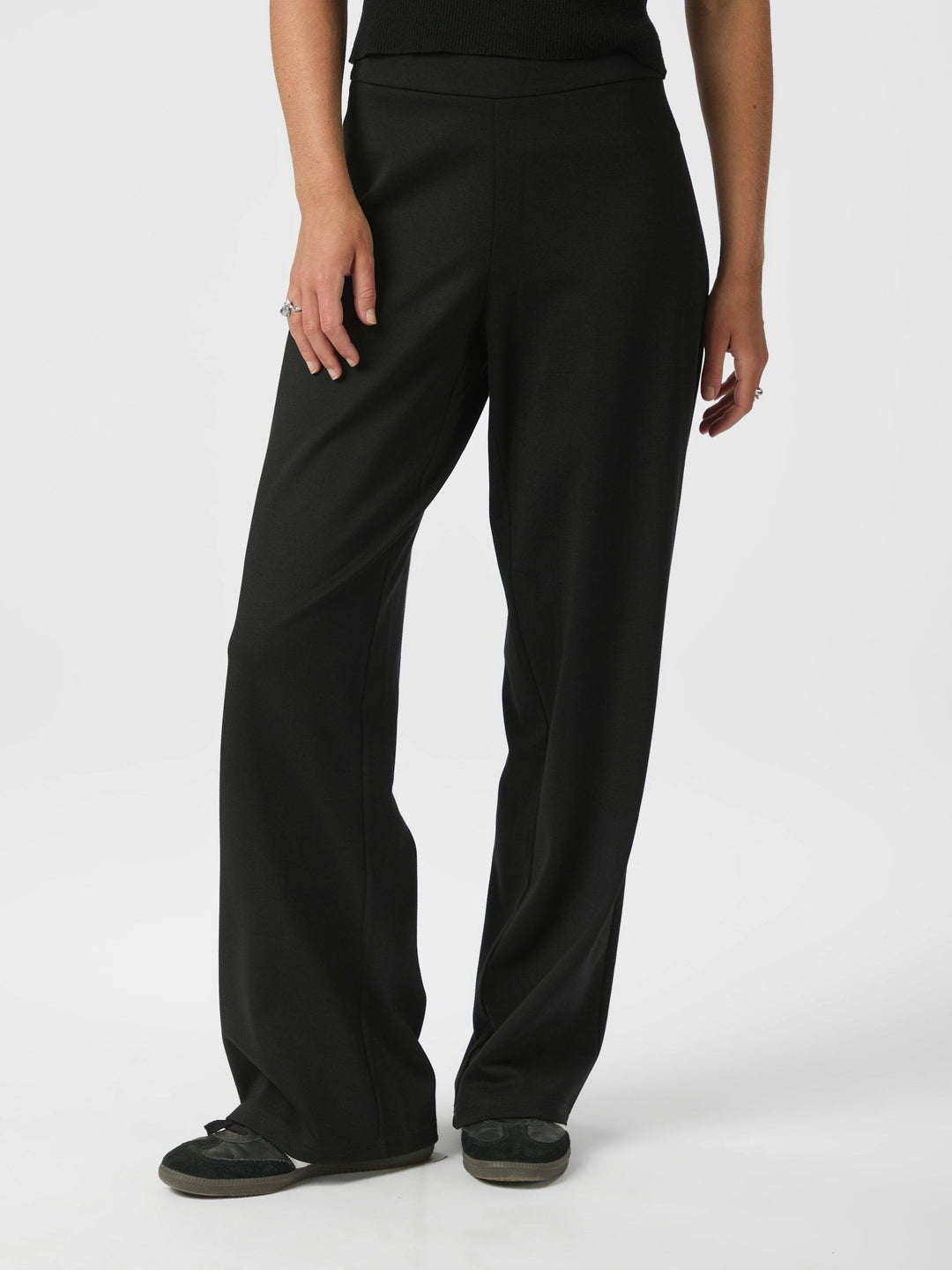 Neo Noir - Debra Stretch Pants - Black