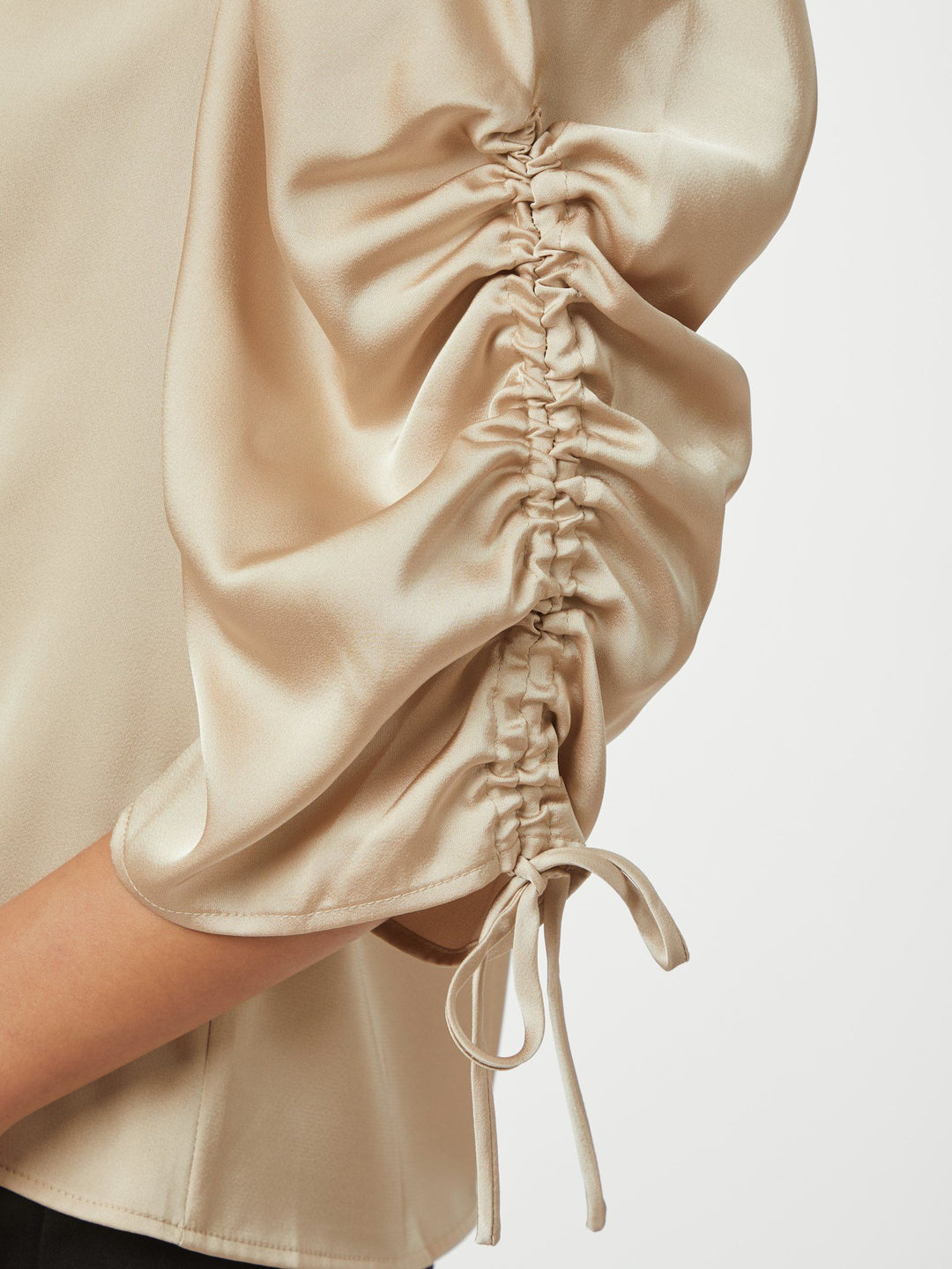 Neo Noir - Alvira Drapy Satin Blouse - Champagne
