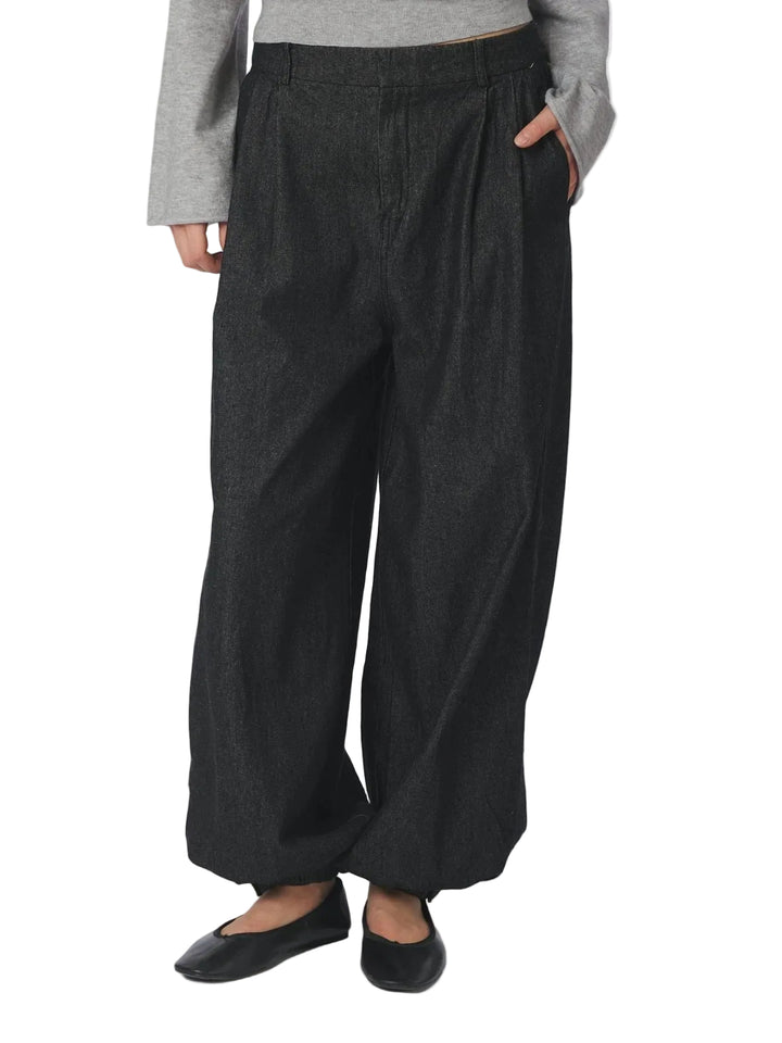 Neo Noir - Fayla Denim Balloon Pant