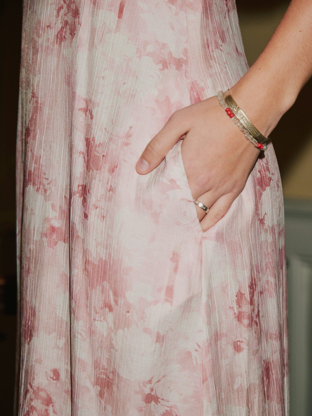 Neo Noir - Illana Floral Fusion Dress - Rose