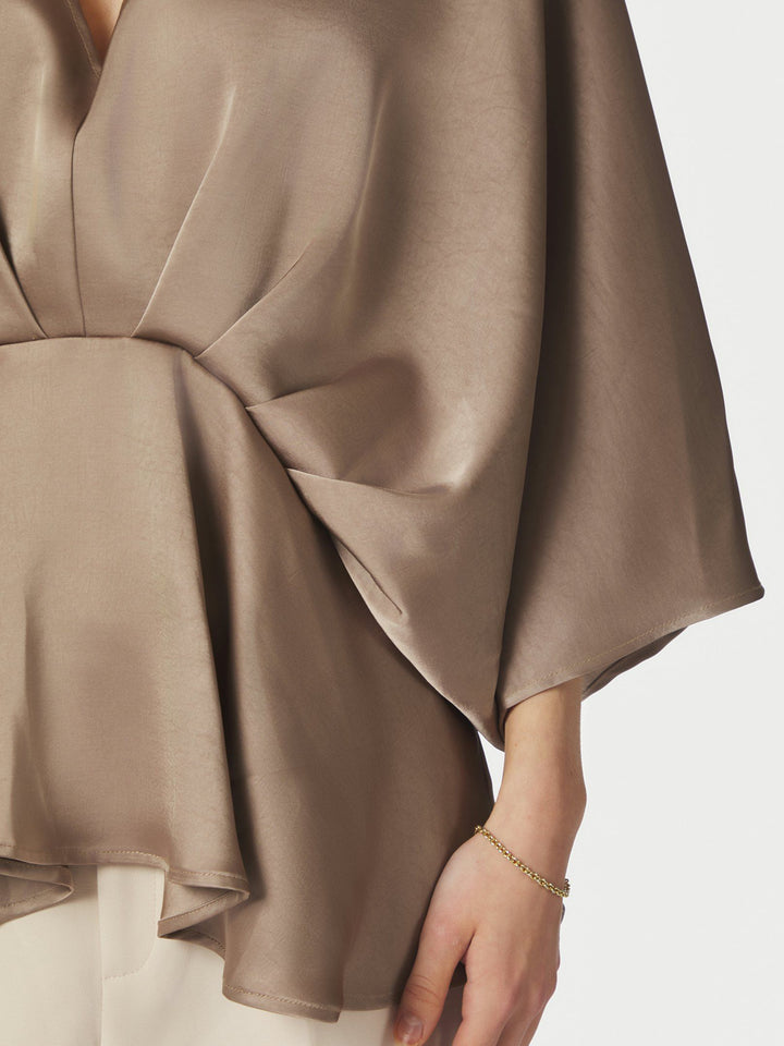 Neo Noir - Rivina Heavy Sateen Blouse - Dark Taupe
