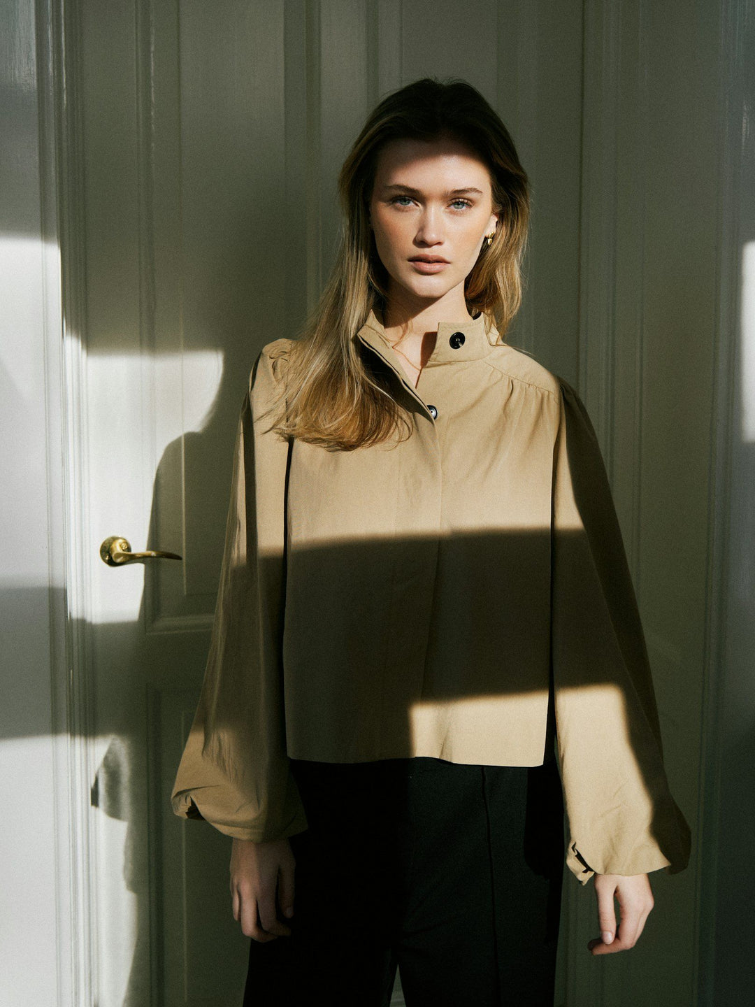 Neo Noir - Tirsa Twill Jacket - Sand