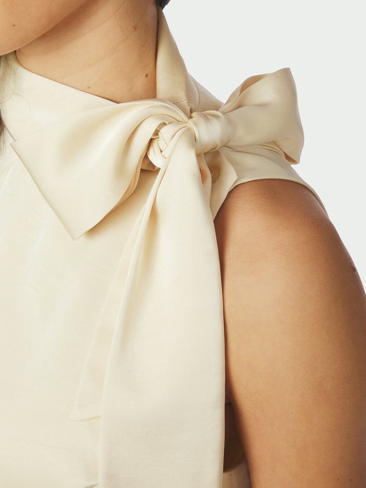 Neo Noir - Veda Heavy Sateen Top - Light Yellow