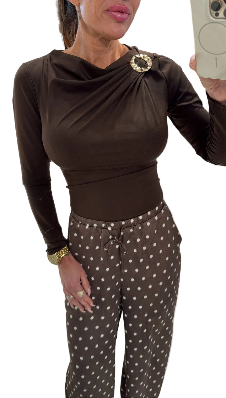 SELECTED BY KABARE - Dessie - Draperad body med guldspänne