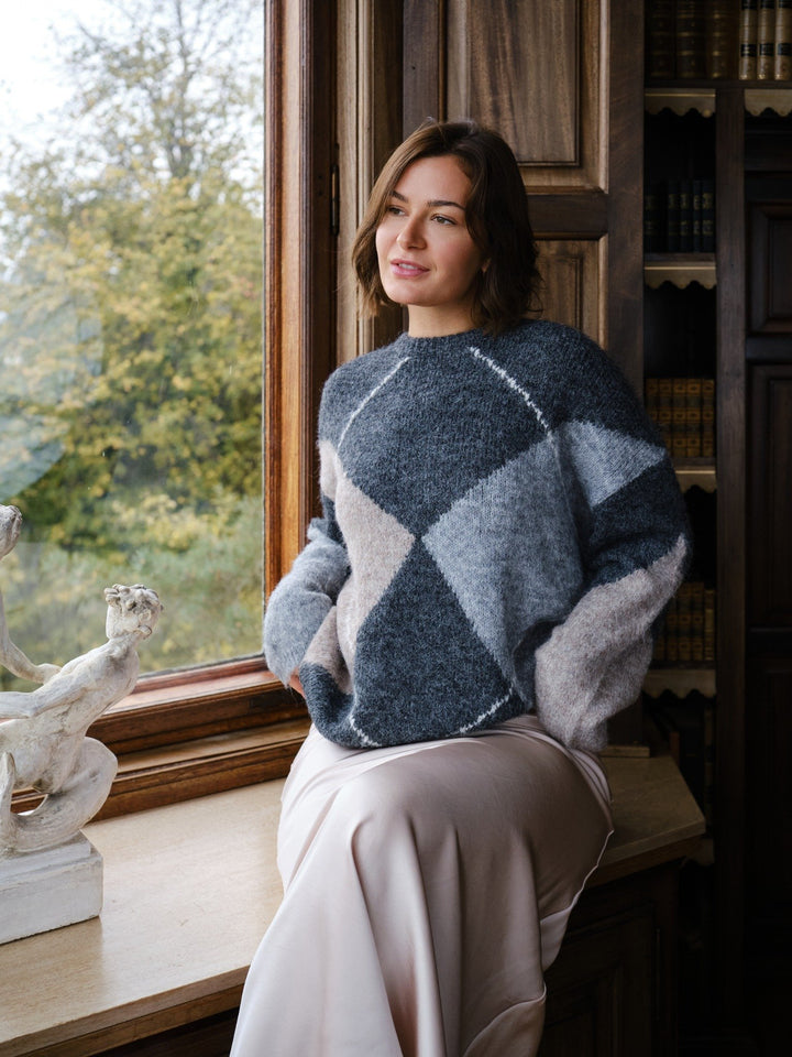 Neo Noir - Inga fluffy knit blouse