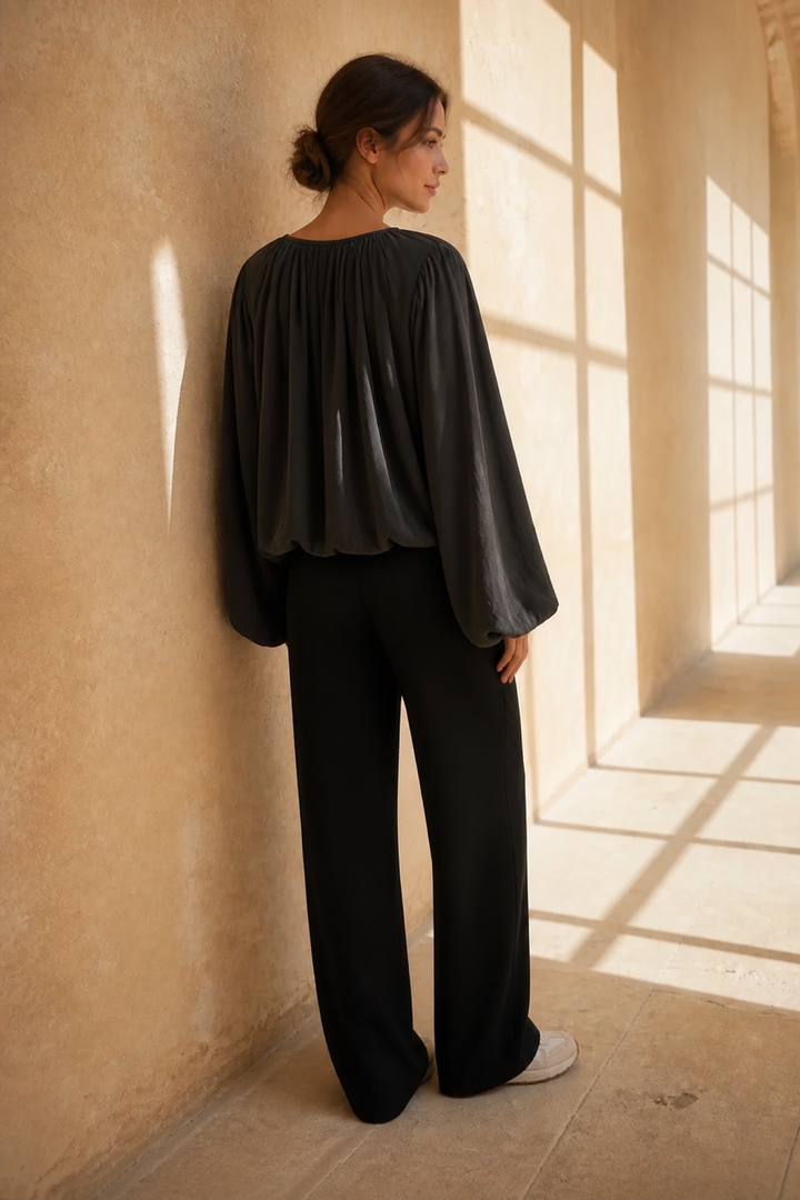 Honey & Haze - Kayla Cotton Balloon Blouse - Dark Brown