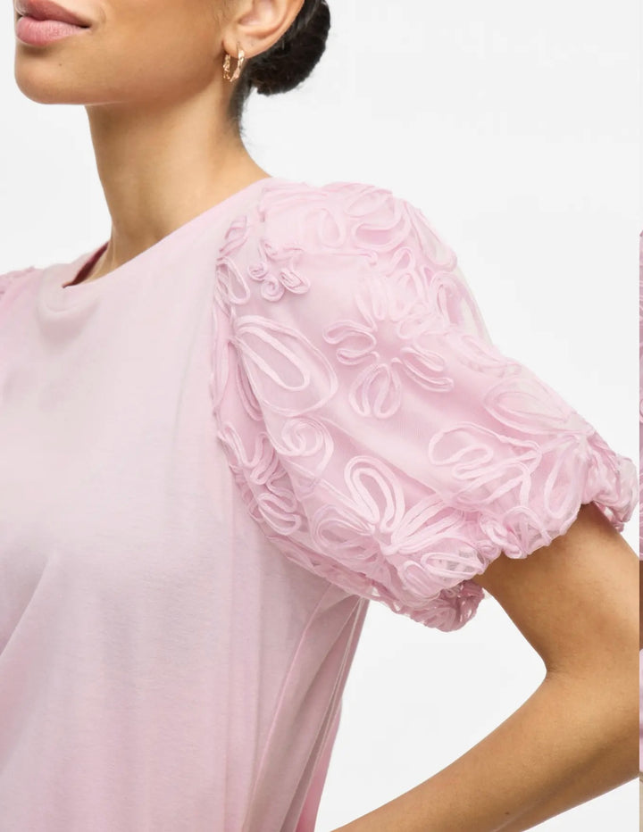 SIMONIA - T-Shirt med puffärm i spets - Rosa