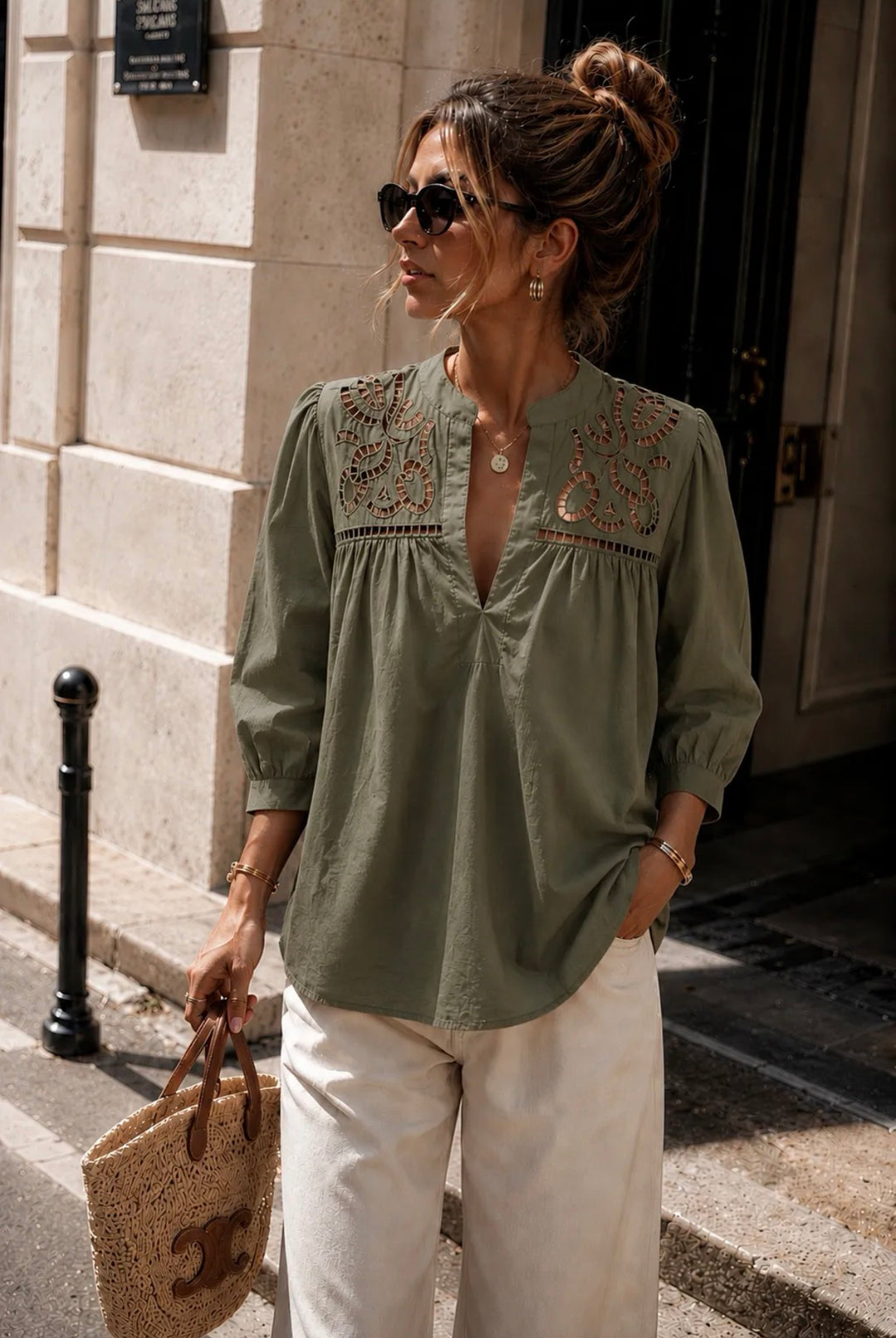 MALOU - Broderad Blus - Army