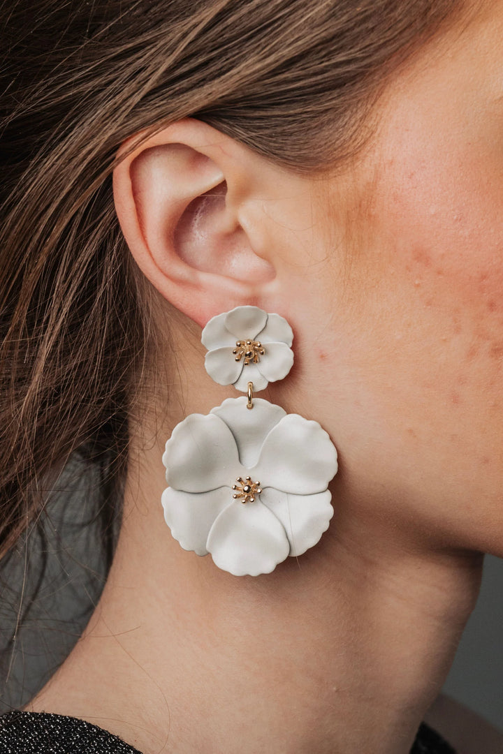 BOW 19 - Twin Flower - Pearl White