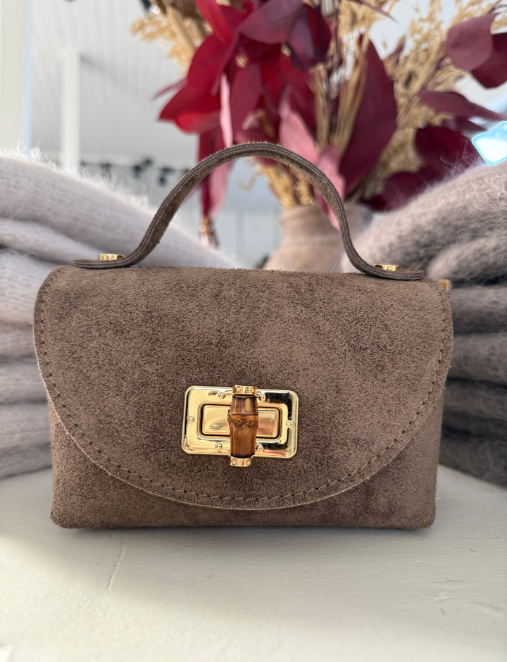 MINI ARWEN - Liten mocka väska med bambu lås - Taupe