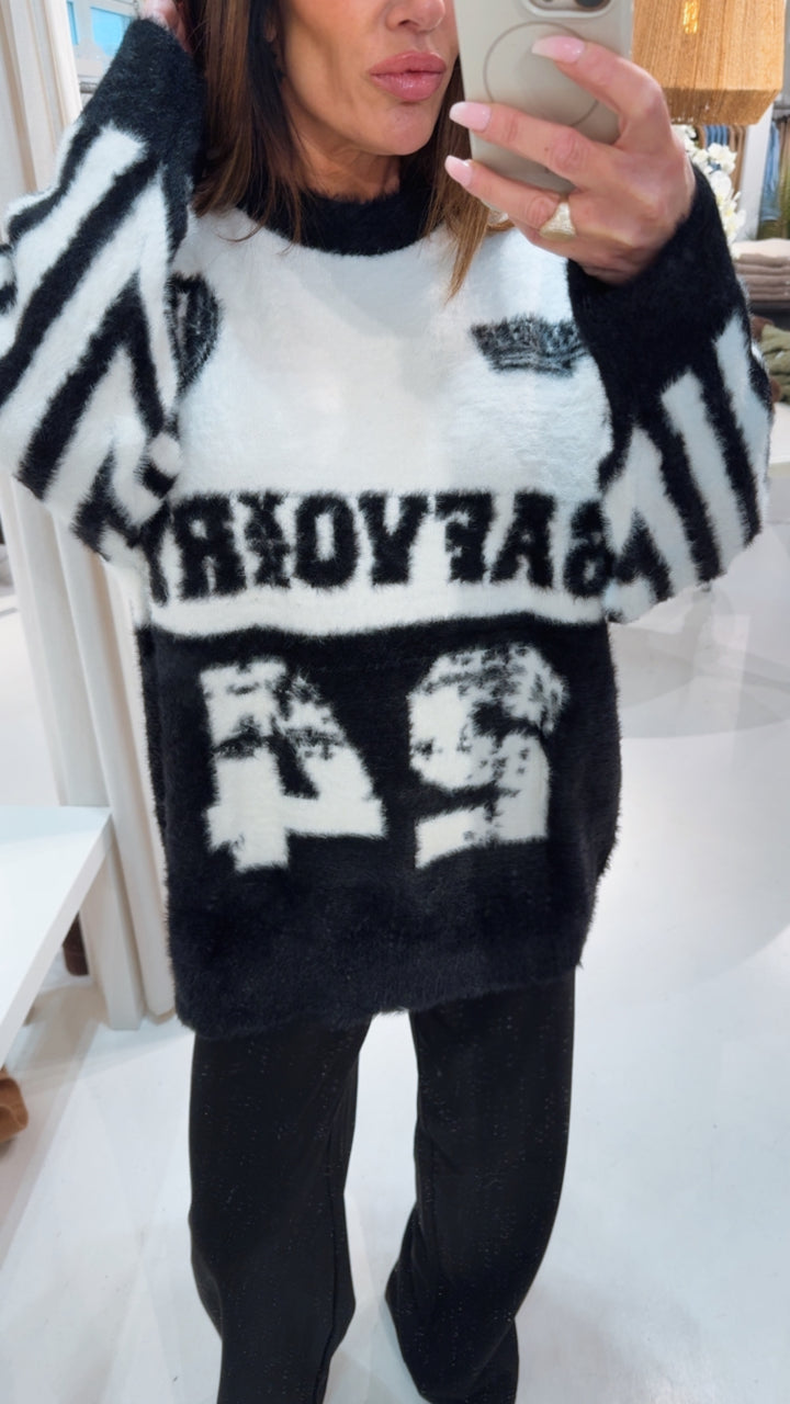 SELECTED BY KABARE - Naarly - Stickad tröja med text