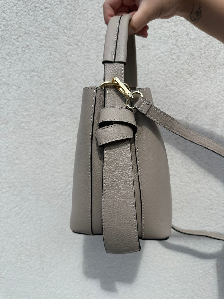 LILLY - Bucket bag i läder - Beige