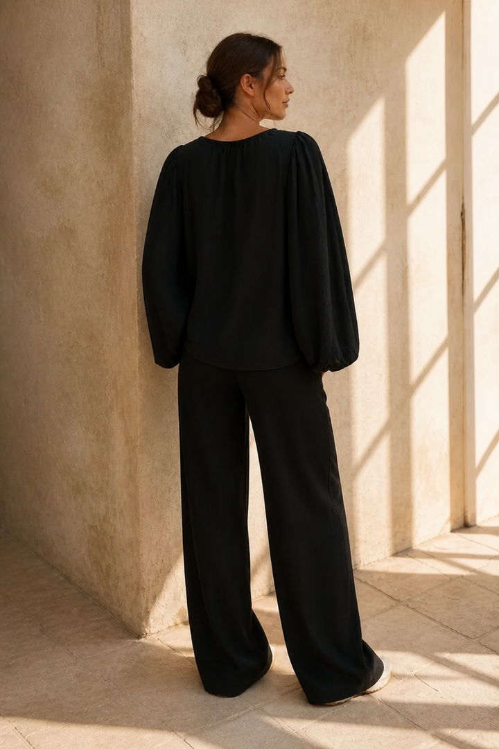 Honey & Haze - Kayla Cotton Balloon Blouse - Black