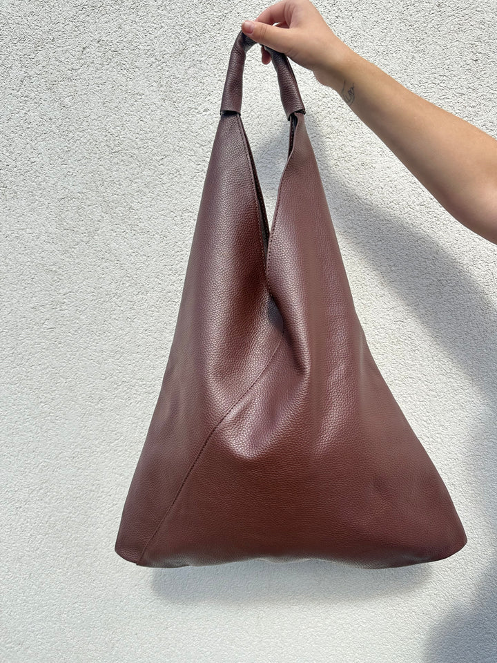SALLY - Sack bag i läder - Brun