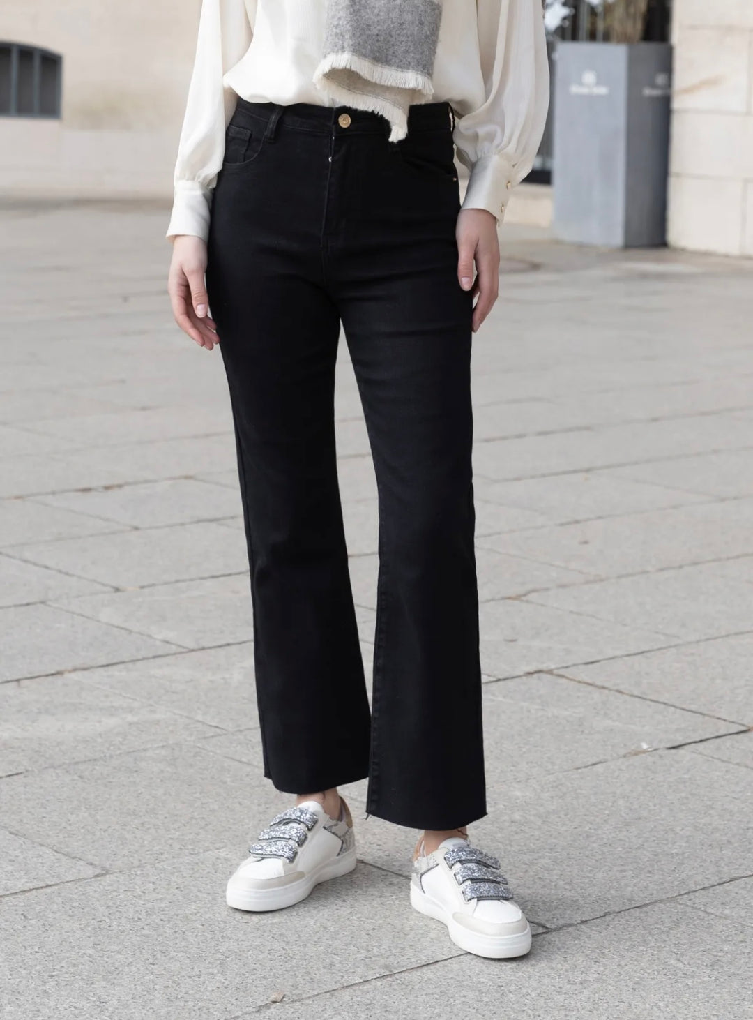 HAPPY - Y6306 - Jeans Flare - Black