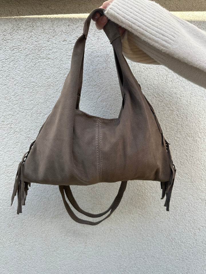 FRANSIE - Mocka väska med fransar - Taupe
