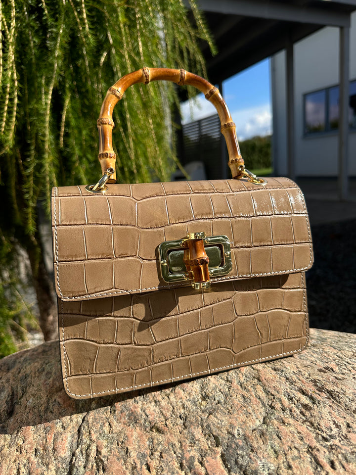 ARWEN - Läder väska med bambu handtag - Beige