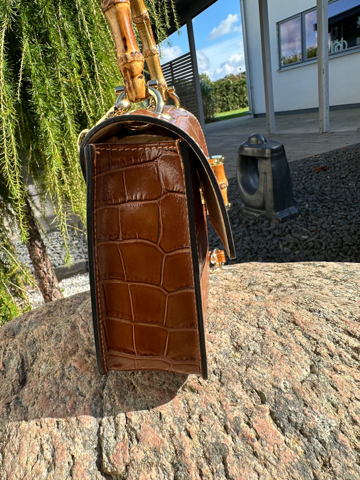ARWEN - Läder väska med bambu handtag - Brun