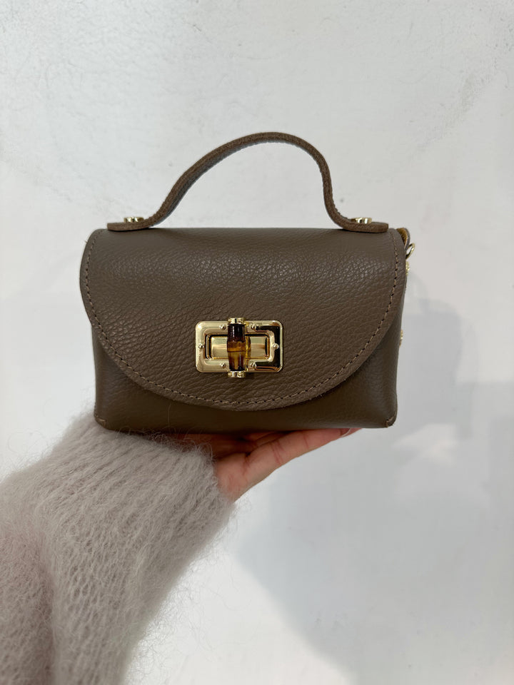 MINI ARWEN - Liten Läder väska med bambulås - Taupe