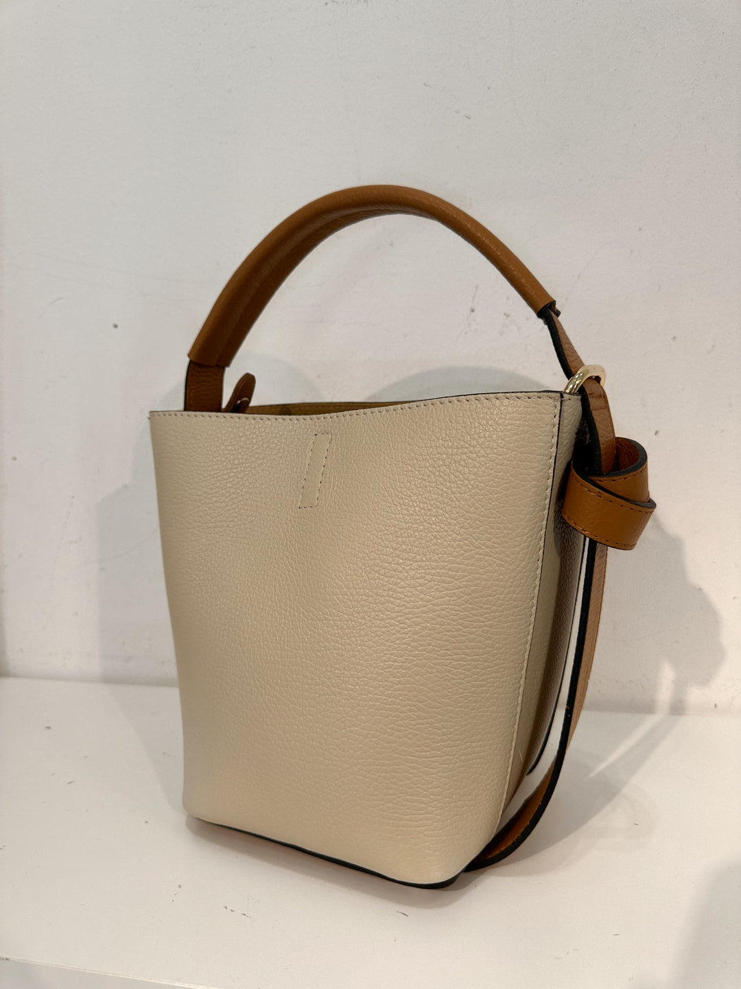 LILLY - Bucket bag i Skinn - Beige/Camel