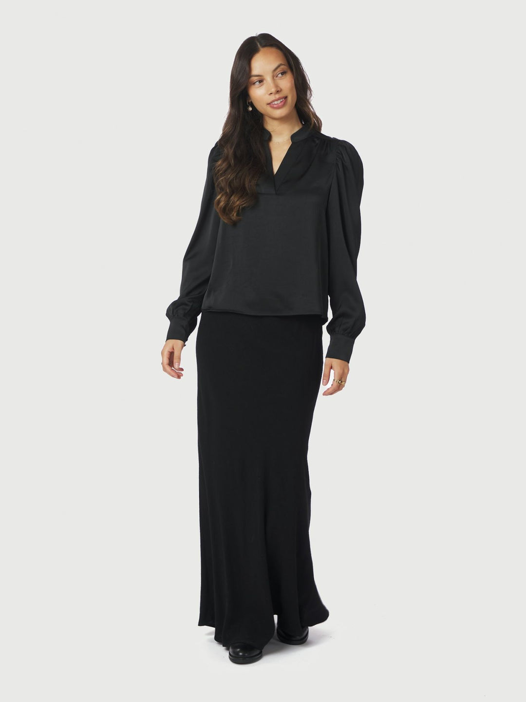 Neo Noir - Rosslyn Heavy Sateen Blouse - Black