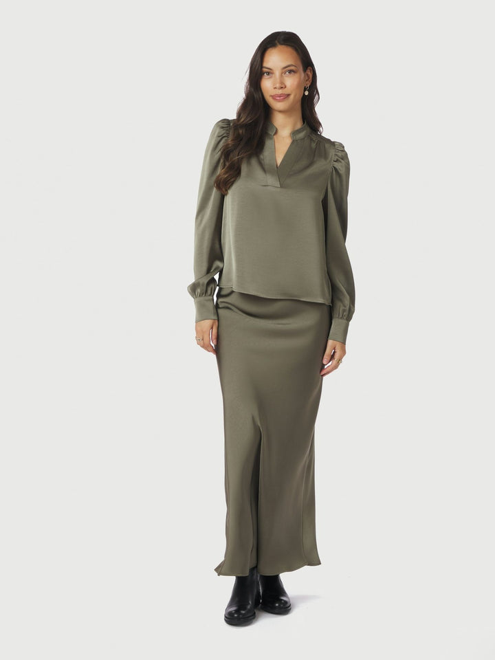 Neo Noir - Rosslyn Heavy Sateen Blouse - Cold Army