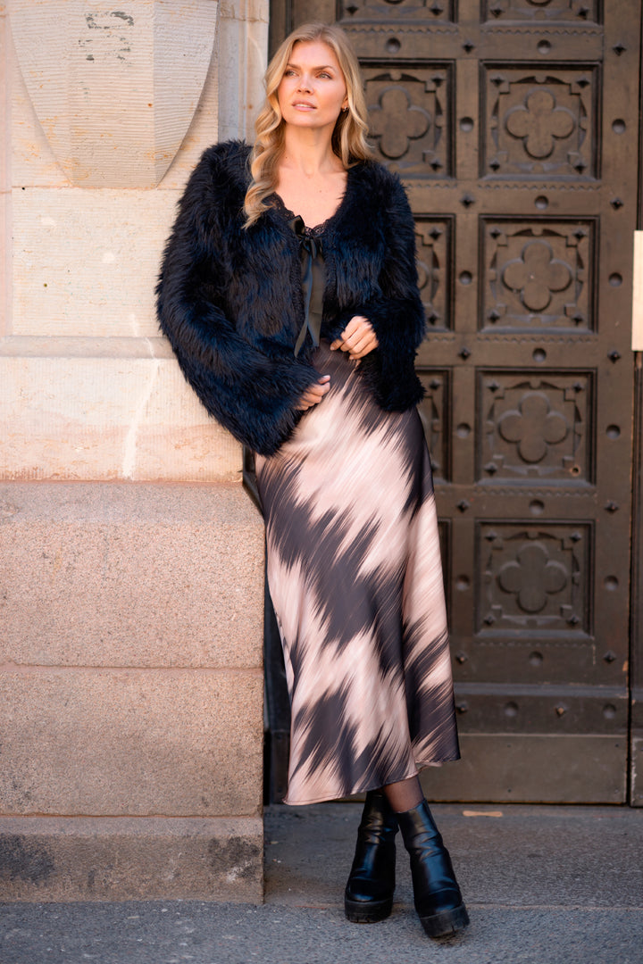 CHANTELLE - Faux Fur Cardigan - Black