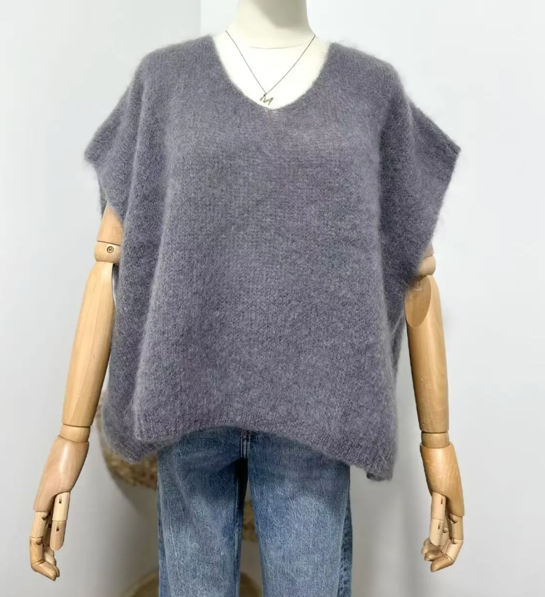 POLLY - Fluffy Mohair Sweater - Grey