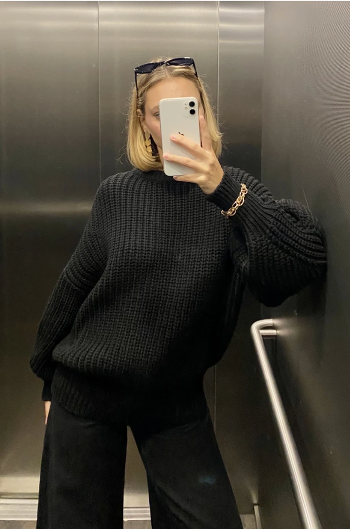 SELECTED BY KABARE - Ivy - Oversized tröja med stor ballongärm