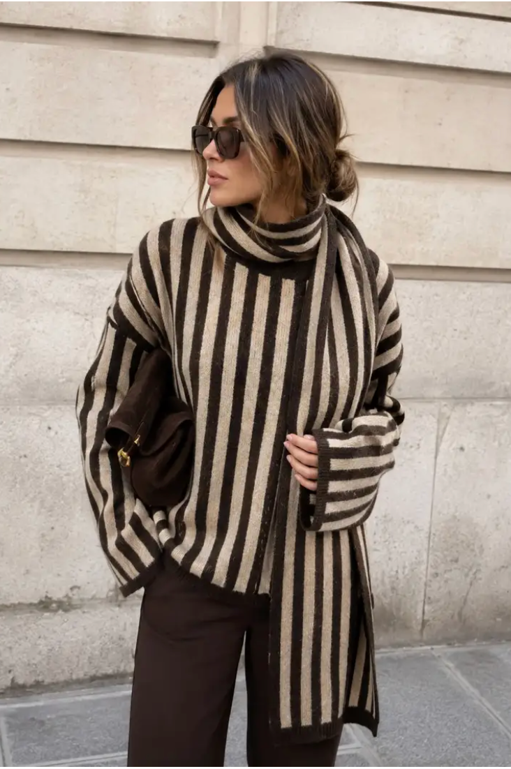 TALLULAH - Boxy Sweater w Scarf - Brown/Taupe