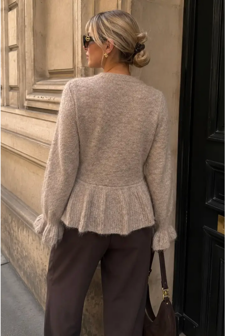 LEXI - Cardigan w ruffles - Taupe