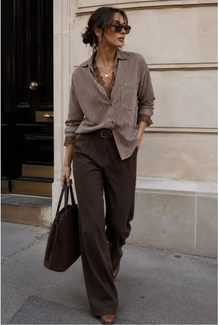 LEVI - Oversized Striped Shirt - Brown