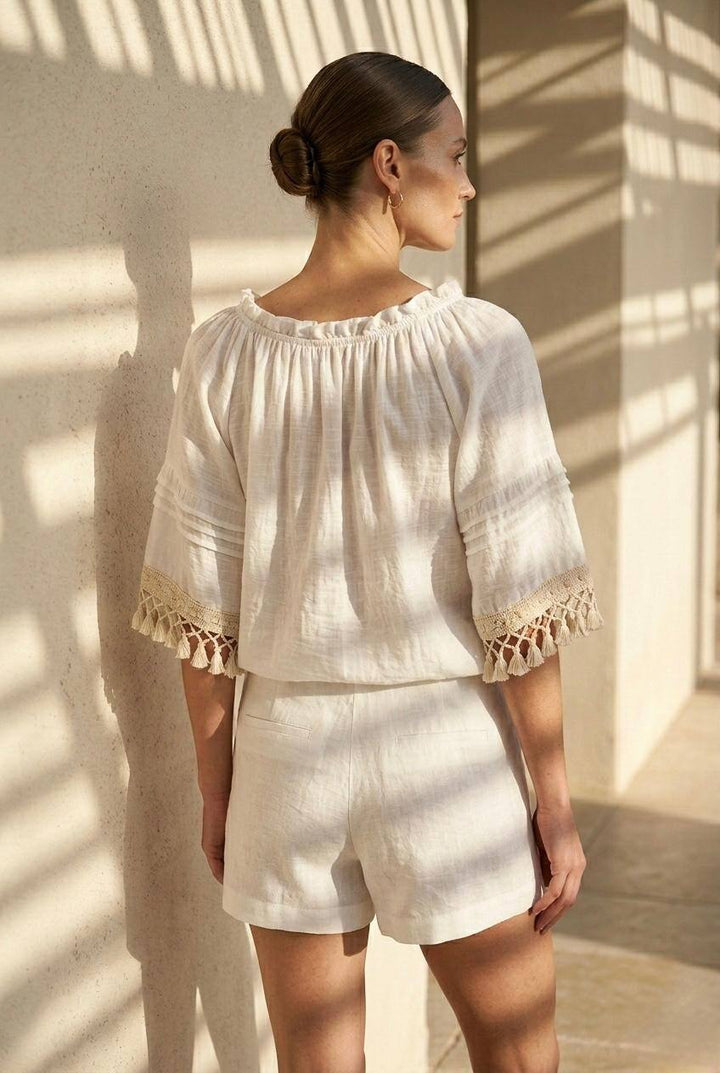 TOSCANA - Flowy off-shoulder boho blus - Vit/Creme