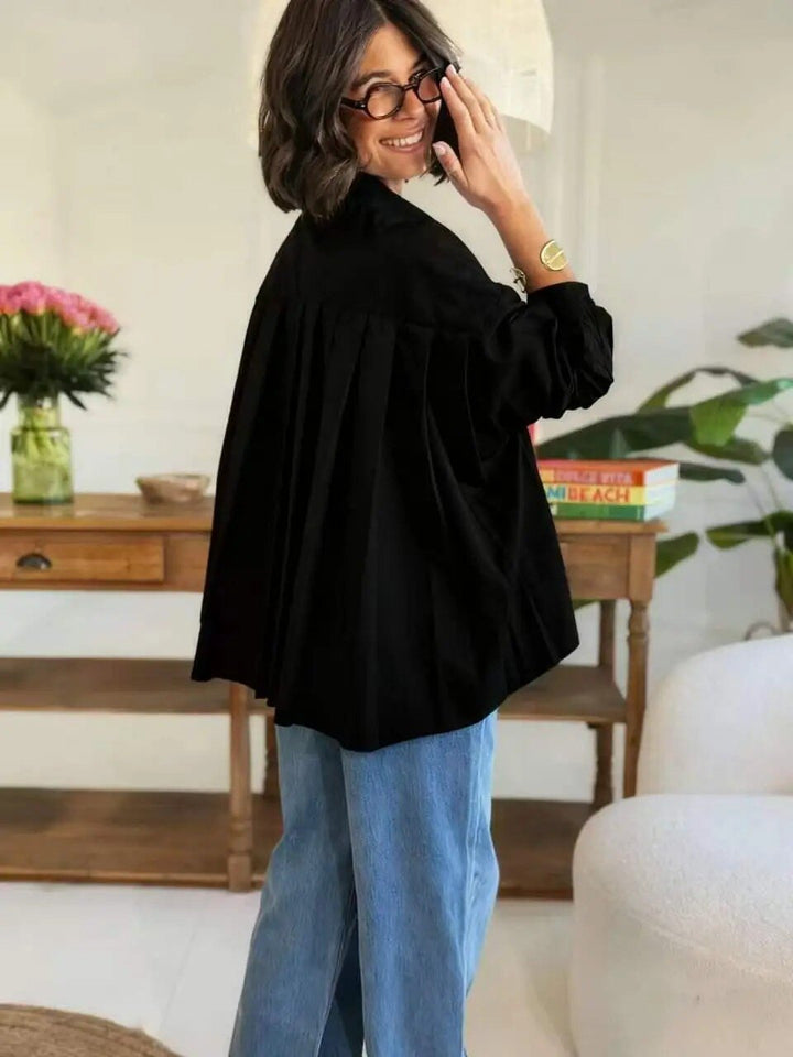 Chealsey - Pleated back Shirt - Black