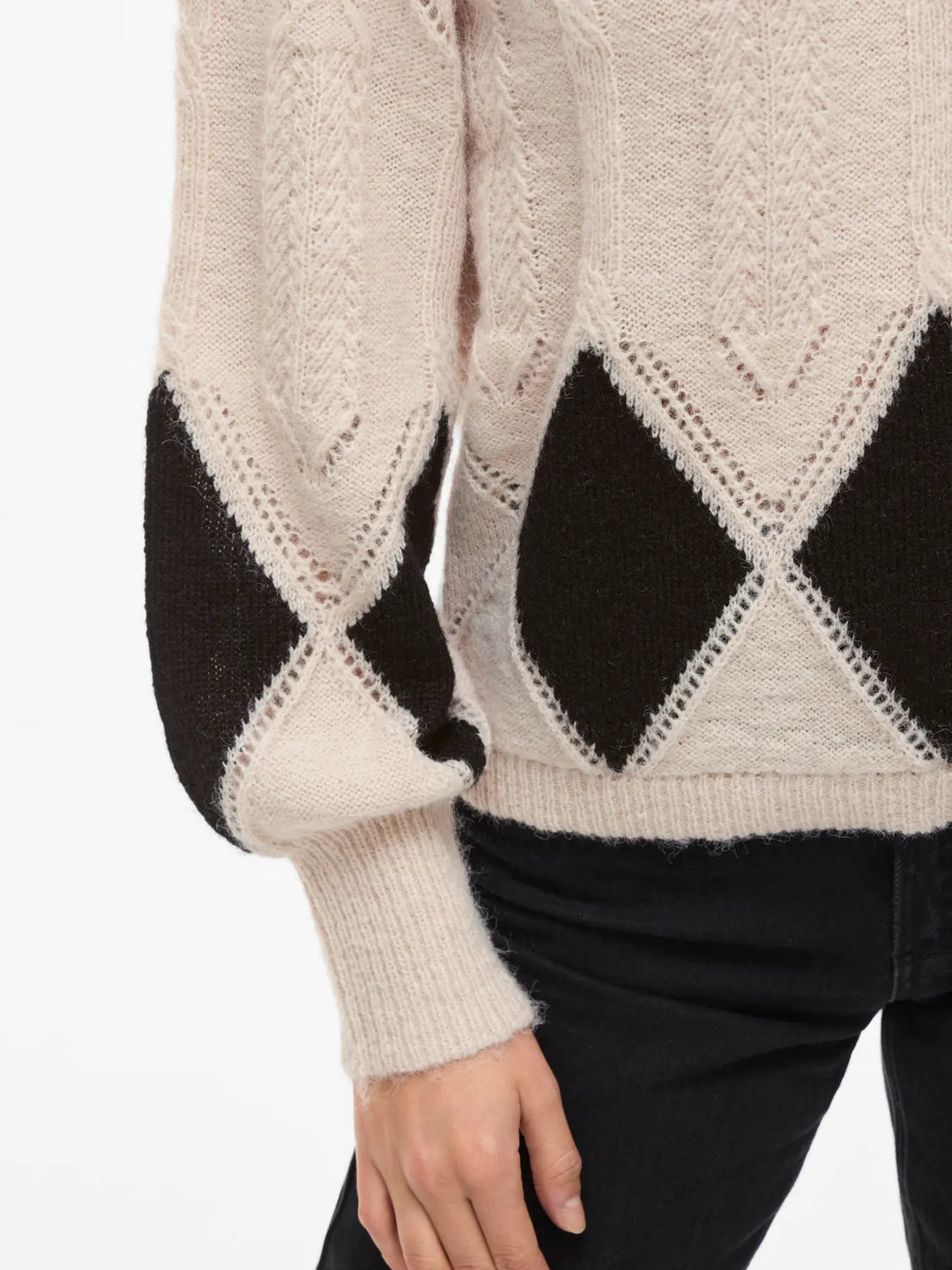 TULI - Detail Knit Top